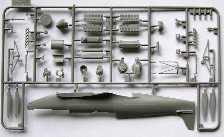 1/48  Spitfire Mk. VIII British WWII  Figlter