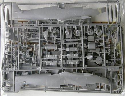 1/48  Spitfire LF. IXE + Soviet Pilots&Ground Personnel***