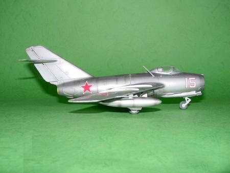 1/48  Mikoyan-Gurevich MiG-15 bis Fagot-B 