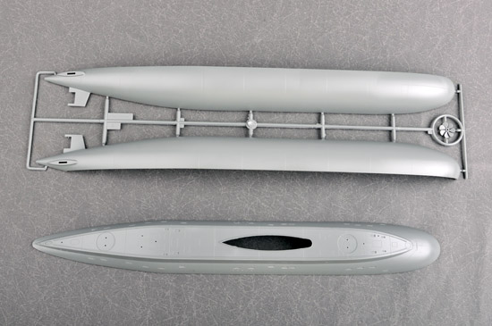 1/144  Russian Kilo Class Attack Submarine