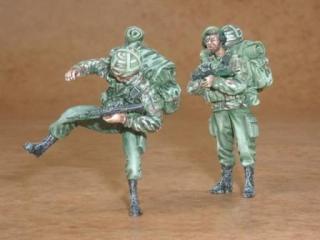 1/35  British modern soldiers I.(2fig.)