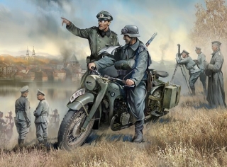 1/35   German R-12 Heavy Motorcycle with Rider 