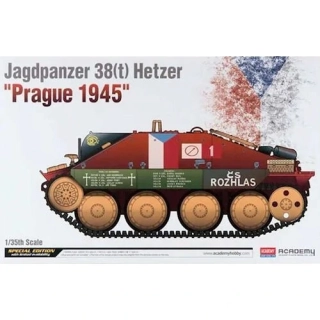 1/35  Hetzer "Prague 1945"